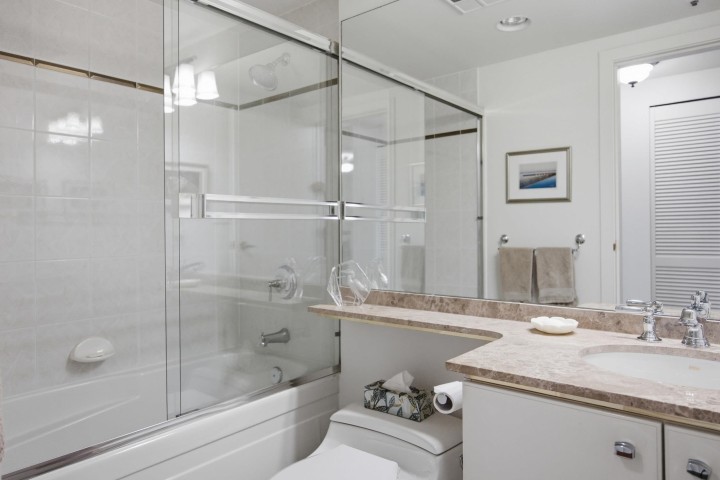 Photo 16 at 706 - 1500 Hornby Street, Yaletown, Vancouver West