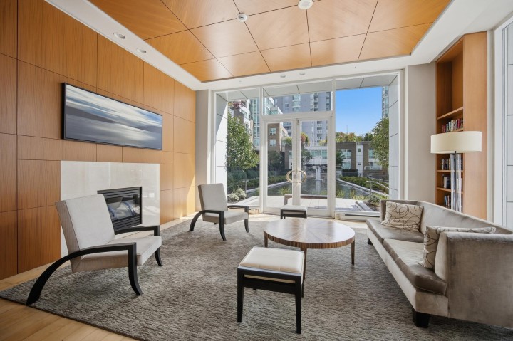 Photo 20 at 706 - 1500 Hornby Street, Yaletown, Vancouver West