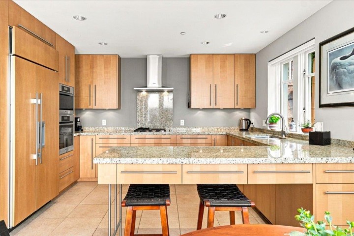 Photo 14 at 1952 Bellevue Avenue, Ambleside, West Vancouver