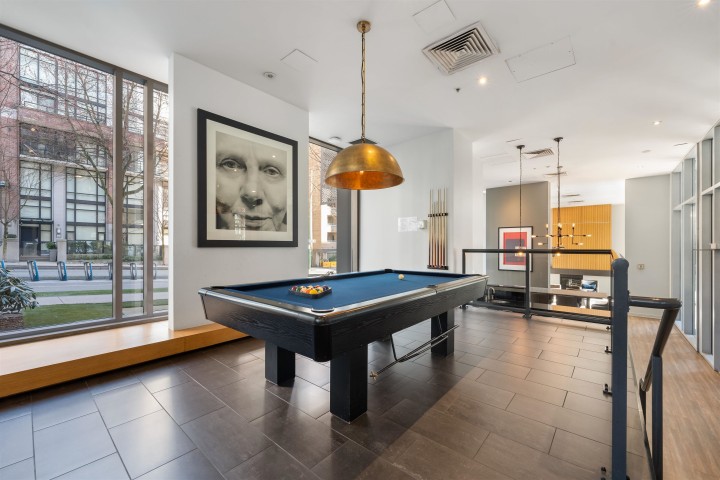 Photo 16 at 802 - 1010 Richards Street, Yaletown, Vancouver West