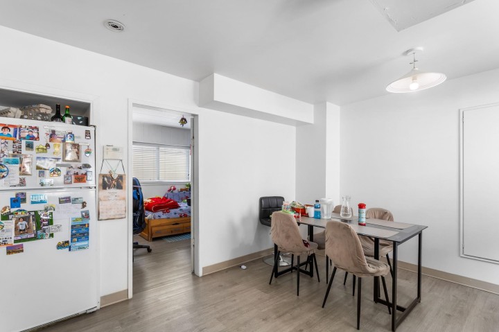 Photo 10 at 3186 E 28th Avenue, Renfrew Heights, Vancouver East
