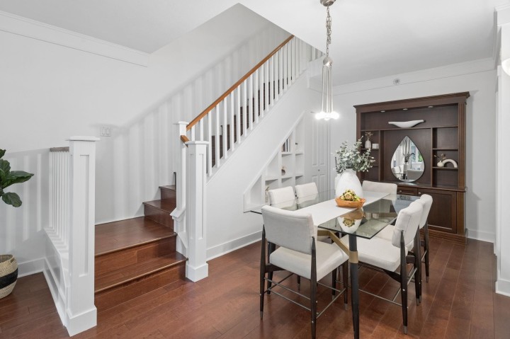 Photo 6 at 106 - 3088 W 41st Avenue, Kerrisdale, Vancouver West