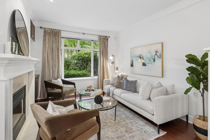 Photo 4 at 106 - 3088 W 41st Avenue, Kerrisdale, Vancouver West
