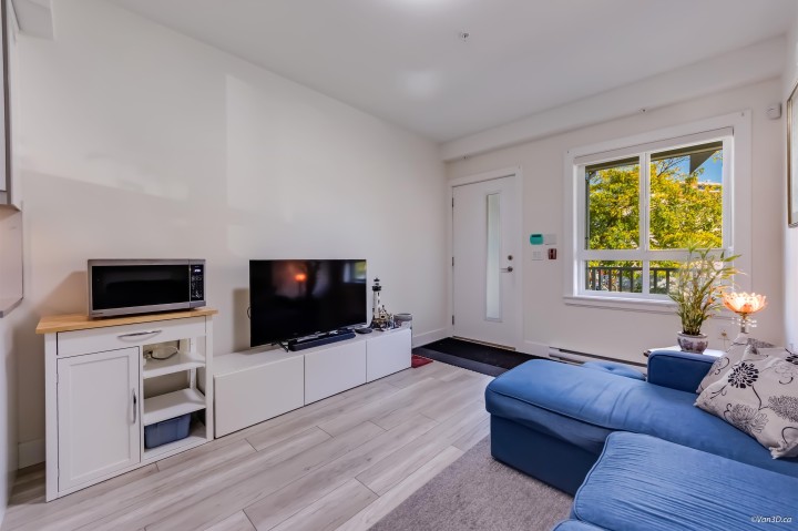 Photo 6 at 5003 Chambers Street, Collingwood VE, Vancouver East