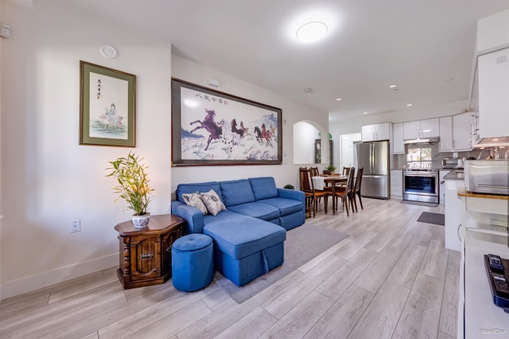 Photo 5 at 5003 Chambers Street, Collingwood VE, Vancouver East