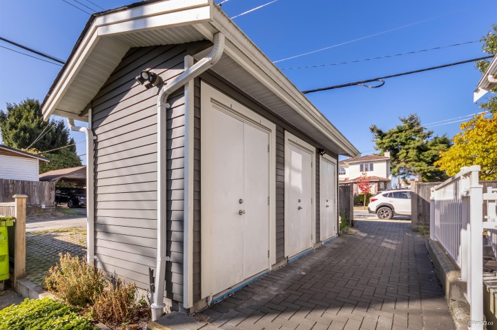 Photo 30 at 5003 Chambers Street, Collingwood VE, Vancouver East