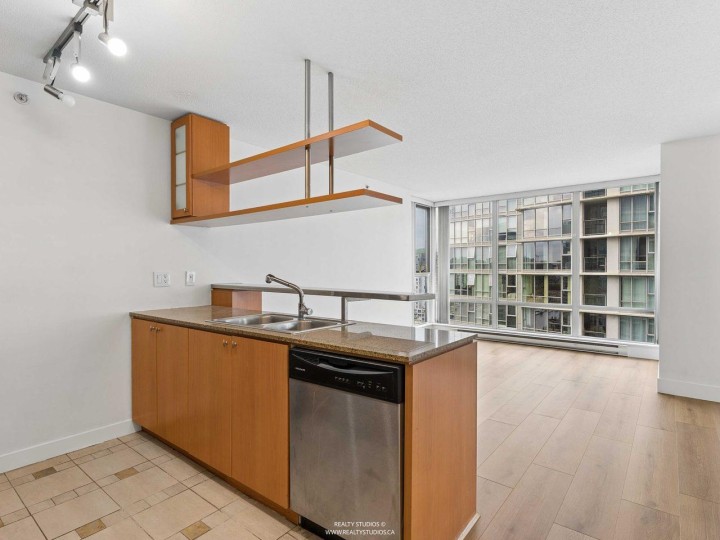 Photo 2 at 2208 - 1495 Richards Street, Yaletown, Vancouver West