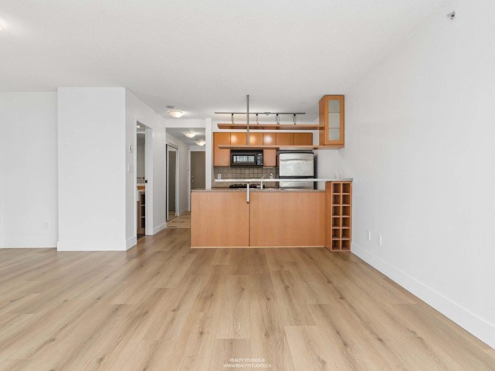 Photo 12 at 2208 - 1495 Richards Street, Yaletown, Vancouver West