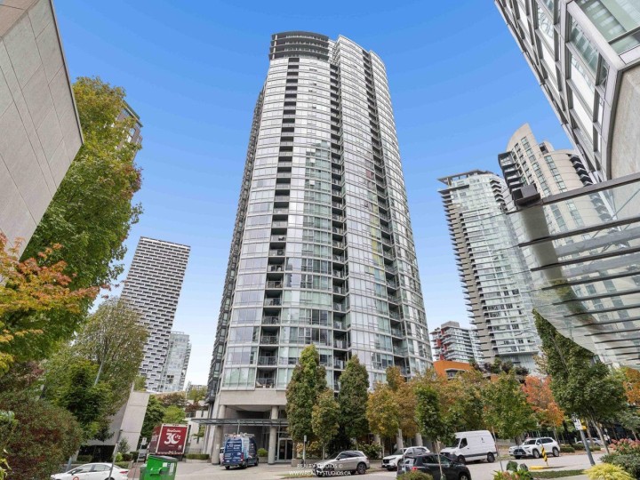 Photo 1 at 2208 - 1495 Richards Street, Yaletown, Vancouver West