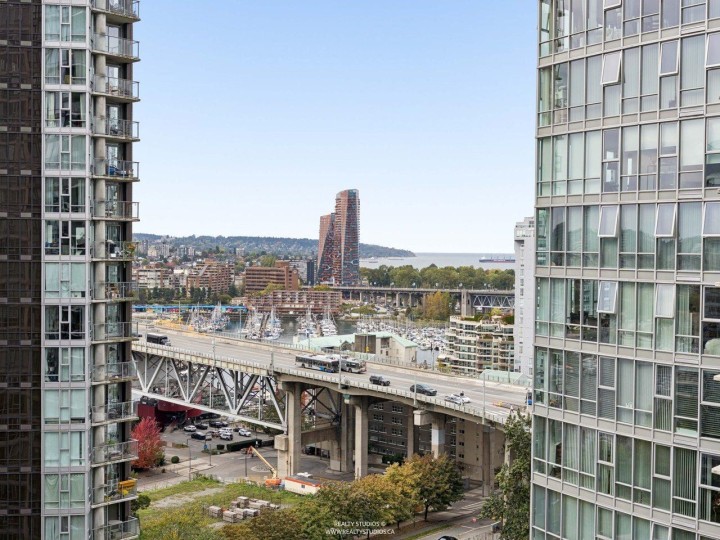 Photo 29 at 2208 - 1495 Richards Street, Yaletown, Vancouver West