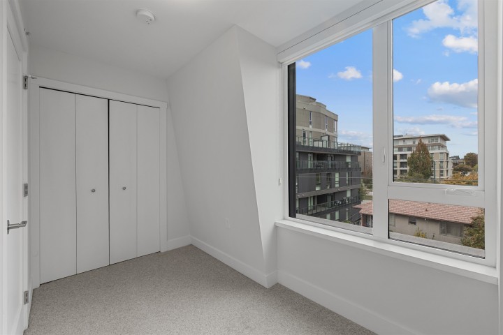 Photo 23 at 7615 Yukon Street, Marpole, Vancouver West