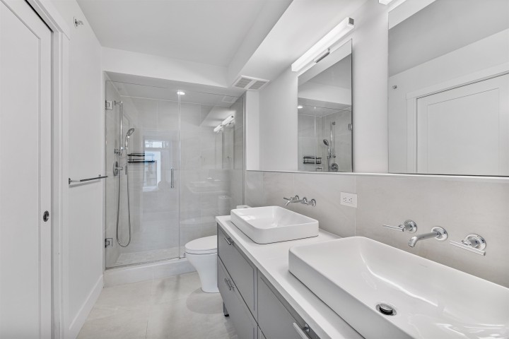 Photo 15 at 7615 Yukon Street, Marpole, Vancouver West