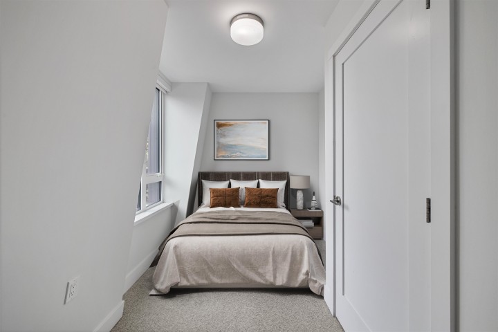 Photo 21 at 7615 Yukon Street, Marpole, Vancouver West