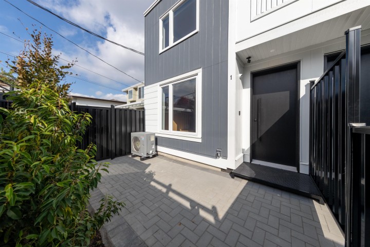 Photo 2 at 1 - 3268 E 18 Avenue, Renfrew Heights, Vancouver East