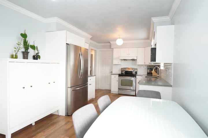 Photo 12 at 6819 Knight Street, South Vancouver, Vancouver East