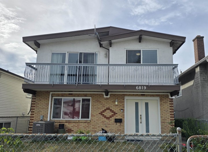 Photo 1 at 6819 Knight Street, South Vancouver, Vancouver East