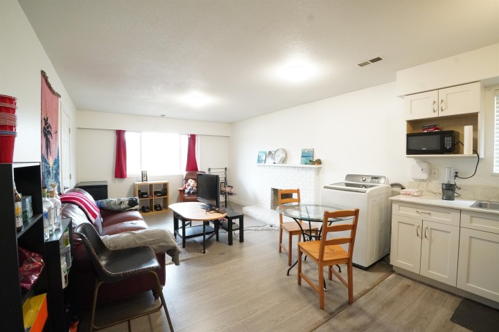 Photo 9 at 6819 Knight Street, South Vancouver, Vancouver East