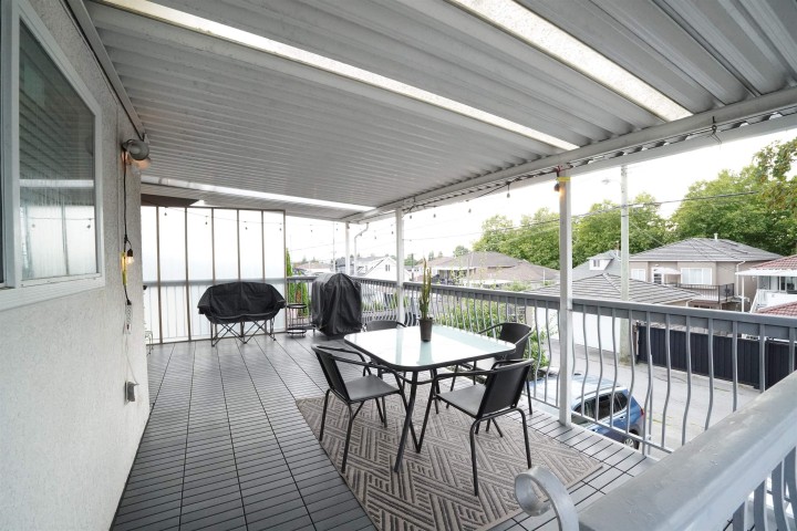 Photo 8 at 6819 Knight Street, South Vancouver, Vancouver East
