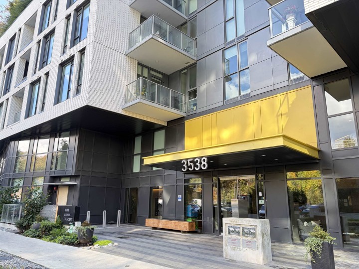 Photo 1 at 509 - 3538 Sawmill Crescent, South Marine, Vancouver East