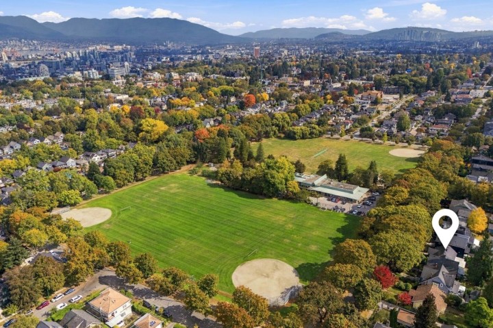Photo 6 at 840 W 22nd Avenue, Cambie, Vancouver West