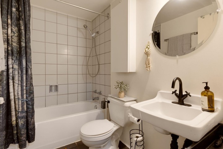 Photo 17 at 106 - 272 E 4th Avenue, Mount Pleasant VE, Vancouver East