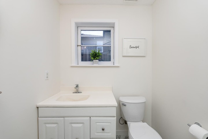 Photo 37 at 1258 Jefferson Avenue, Ambleside, West Vancouver