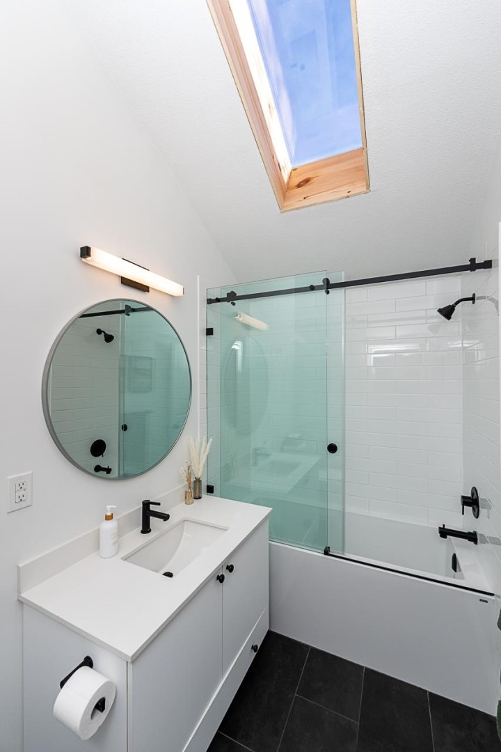 Photo 25 at 1258 Jefferson Avenue, Ambleside, West Vancouver