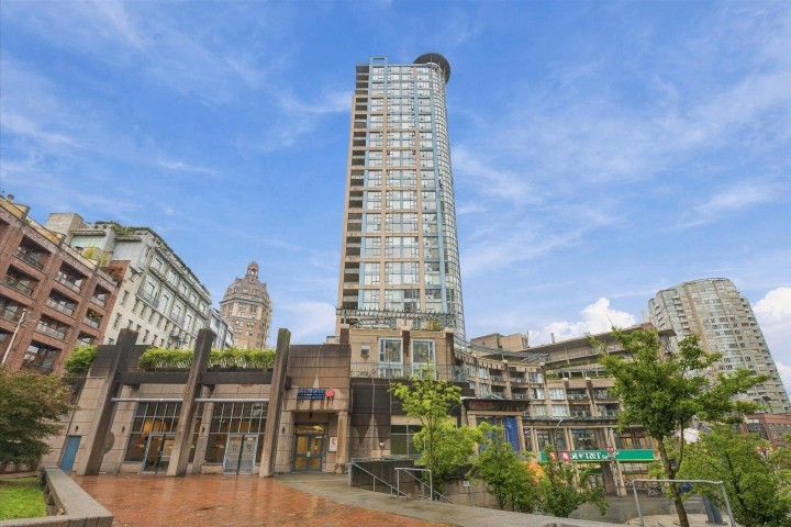 Photo 1 at 603 - 183 Keefer Place, Downtown VW, Vancouver West