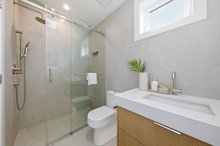 Photo 34 at 1 - 3708 W 18th Avenue, Dunbar, Vancouver West