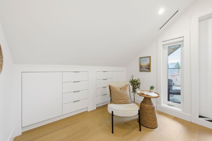 Photo 33 at 1 - 3708 W 18th Avenue, Dunbar, Vancouver West