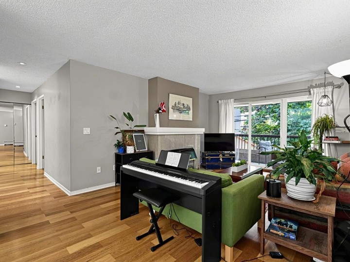 Photo 5 at 319 - 550 E 6th Avenue, Mount Pleasant VE, Vancouver East