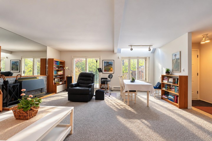 Photo 3 at 1919 Creelman Avenue, Kitsilano, Vancouver West
