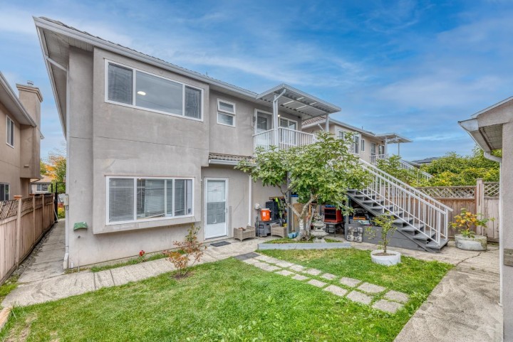 Photo 32 at 3028 E 26th Avenue, Renfrew Heights, Vancouver East