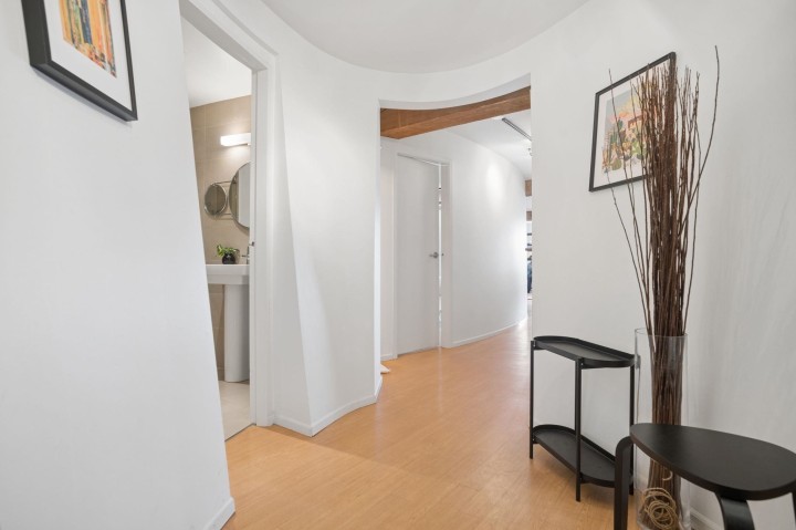 Photo 22 at 305 - 1066 Hamilton Street, Yaletown, Vancouver West