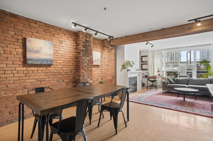 Photo 8 at 305 - 1066 Hamilton Street, Yaletown, Vancouver West