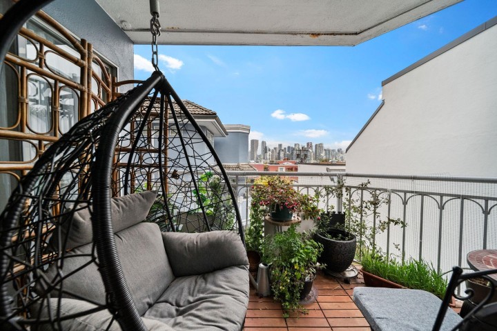 Photo 19 at 6 - 1234 W 7th Avenue, Fairview VW, Vancouver West