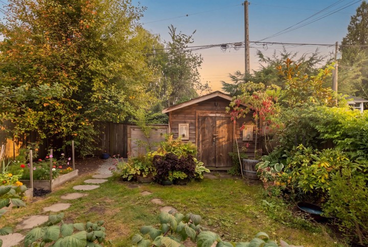 Photo 12 at 1762 E 15th Avenue, Grandview Woodland, Vancouver East