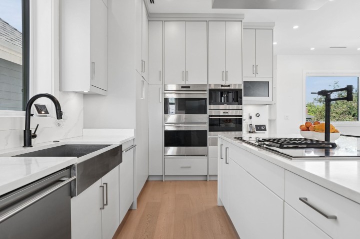 Photo 32 at 72 E 57th Avenue, South Vancouver, Vancouver East