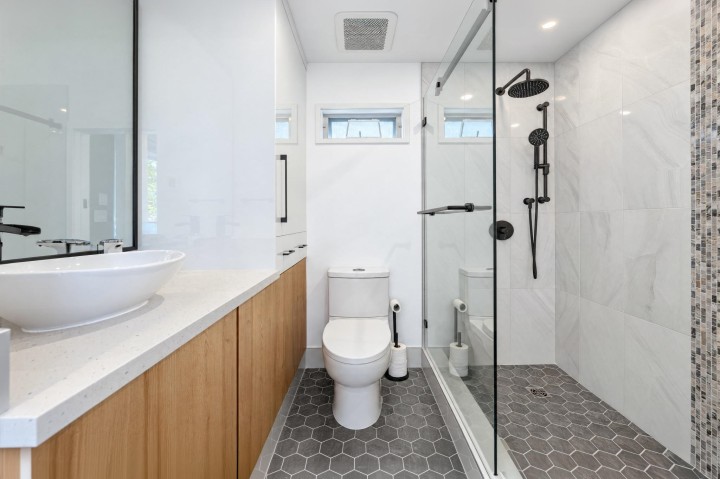 Photo 15 at 29 - 4311 Sophia Street, Main, Vancouver East