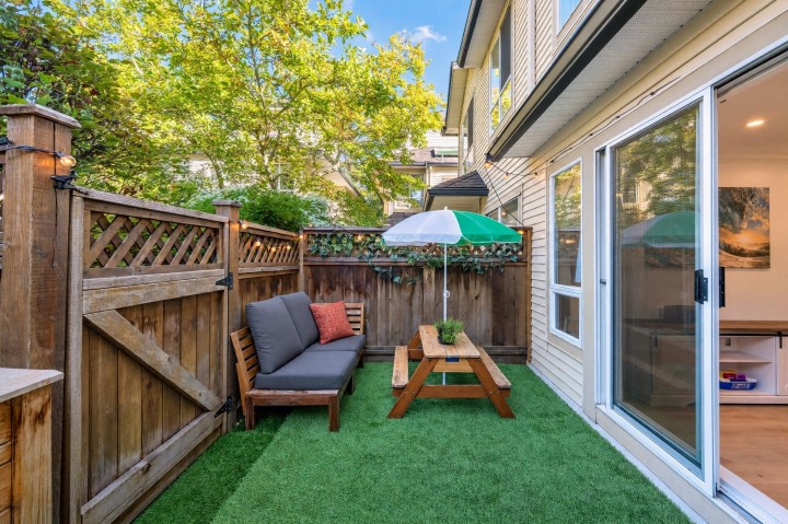 Photo 19 at 29 - 4311 Sophia Street, Main, Vancouver East