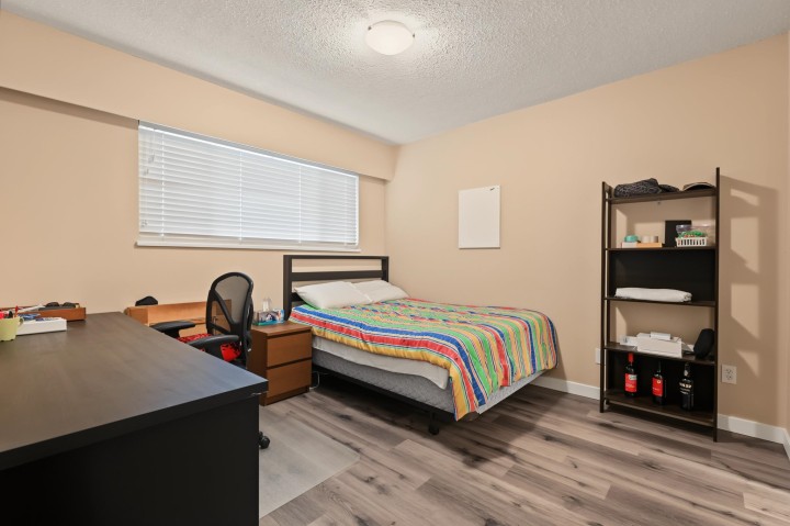 Photo 12 at 132-134 W 12th Avenue, Mount Pleasant VW, Vancouver West