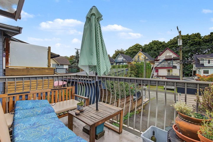 Photo 37 at 132-134 W 12th Avenue, Mount Pleasant VW, Vancouver West