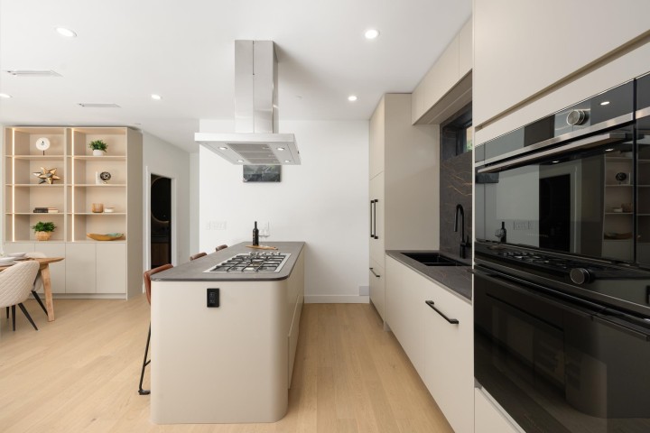 Photo 17 at 1 - 2145 Napier Street, Grandview Woodland, Vancouver East