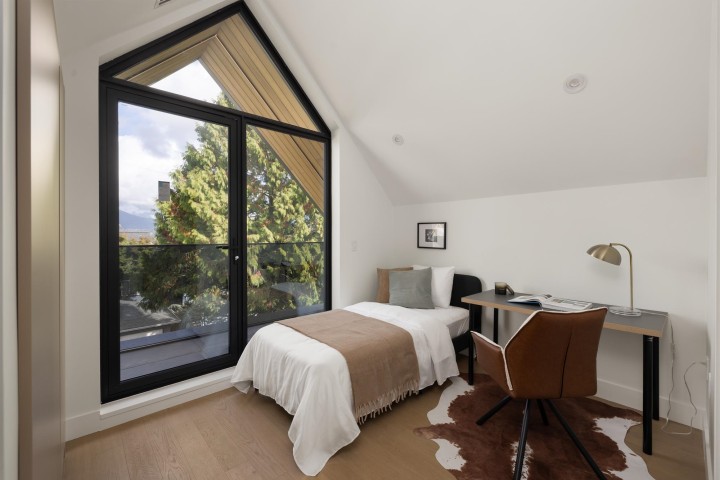 Photo 32 at 2 - 2145 Napier Street, Grandview Woodland, Vancouver East
