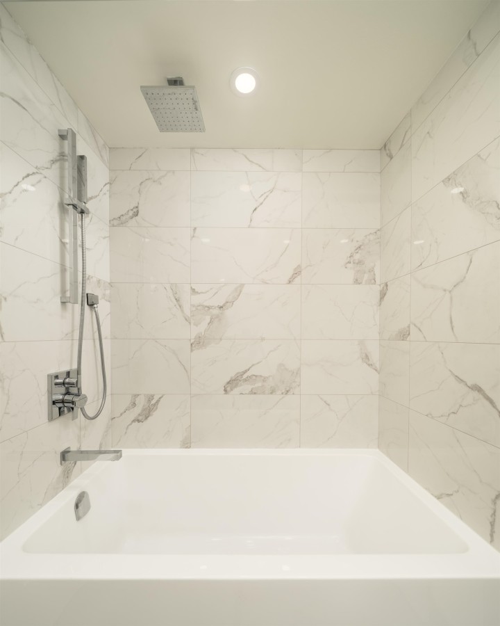 Photo 16 at 809 - 5189 Gaston Street, Collingwood VE, Vancouver East
