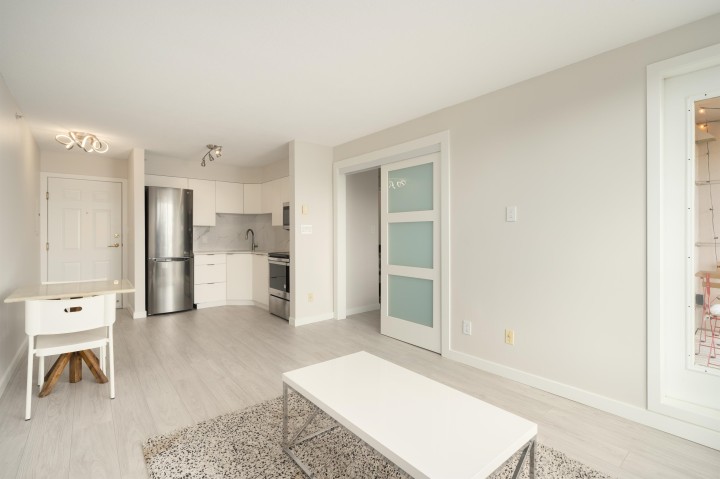 Photo 30 at 809 - 5189 Gaston Street, Collingwood VE, Vancouver East