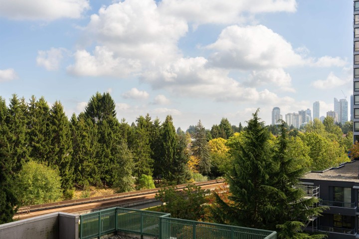 Photo 35 at 809 - 5189 Gaston Street, Collingwood VE, Vancouver East