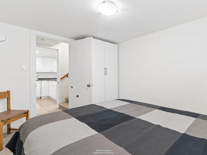 Photo 22 at 558 W 19th Avenue, Cambie, Vancouver West