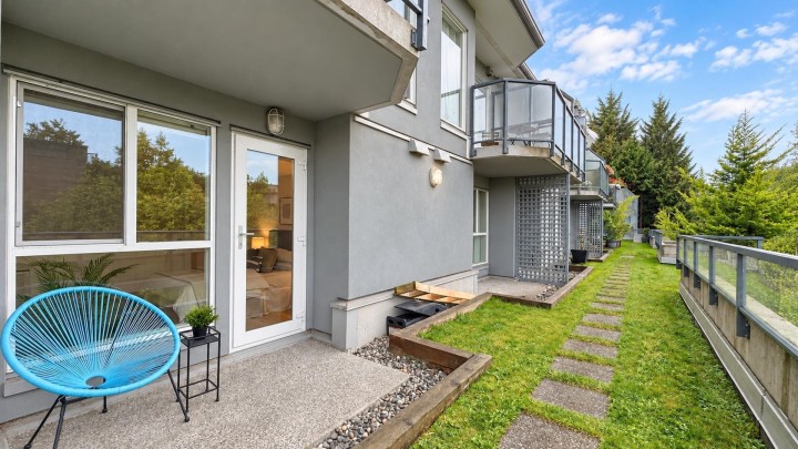 Photo 17 at 10 - 1355 W 4th Avenue, False Creek, Vancouver West