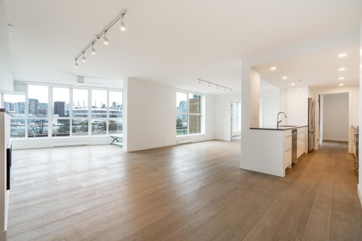 Photo 2 at 403 - 1188 Quebec Street, Downtown VE, Vancouver East